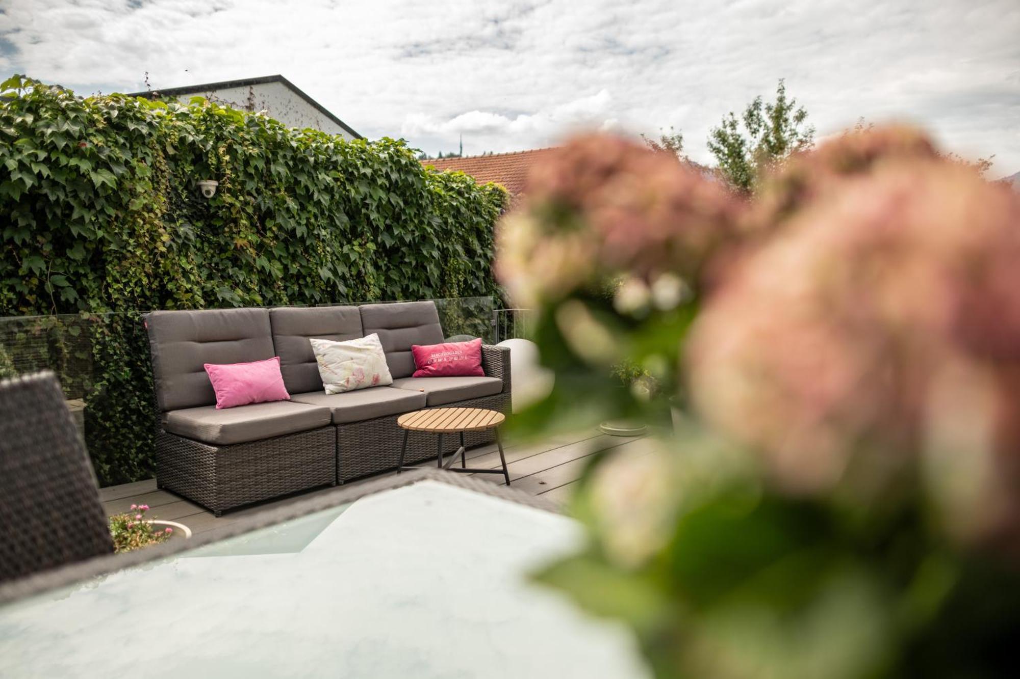 Ferienwohnung Marianne Bergpanorama Fuer Paare 60Qm 贝希特斯加登 外观 照片