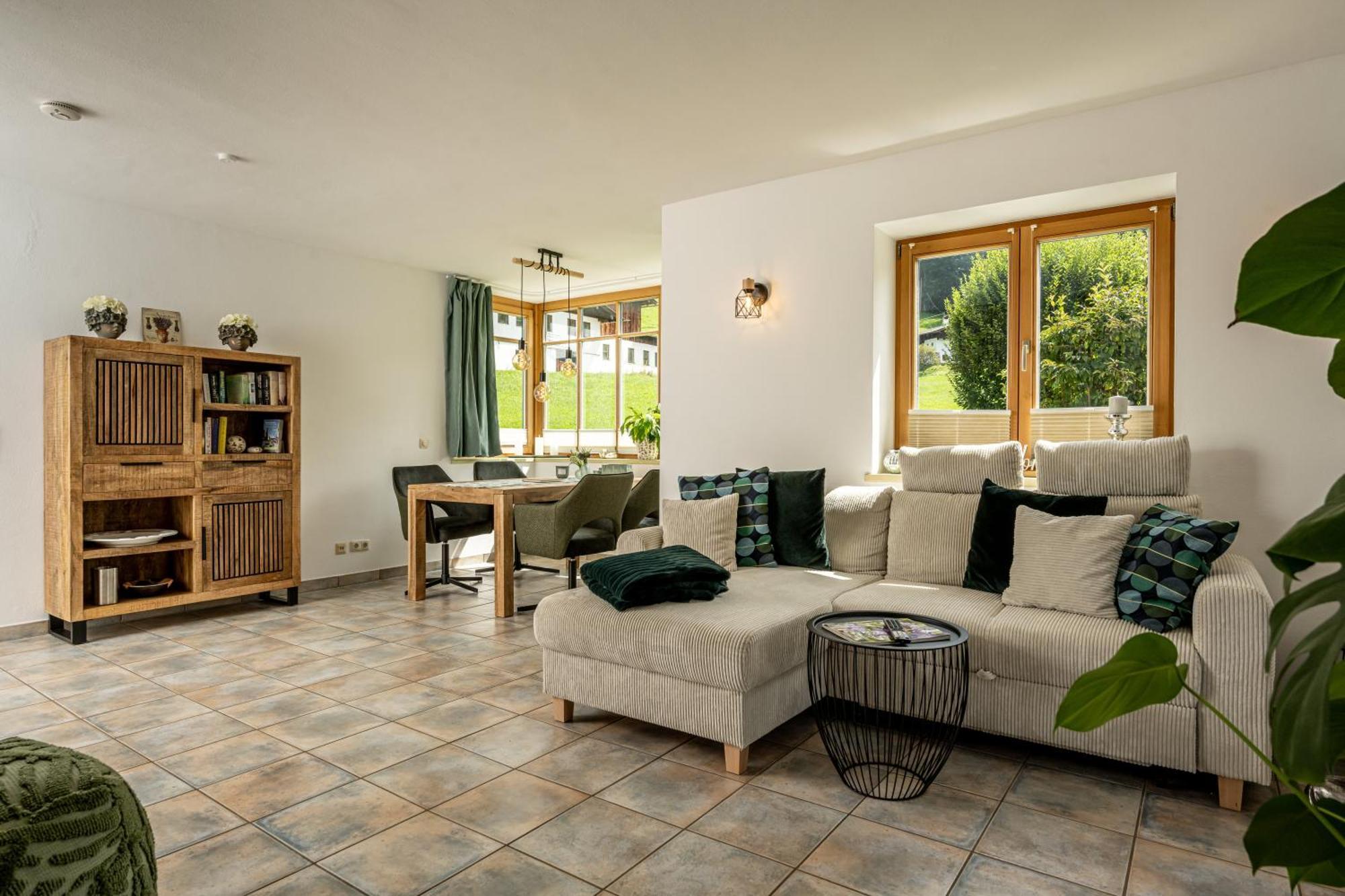 Ferienwohnung Marianne Bergpanorama Fuer Paare 60Qm 贝希特斯加登 外观 照片