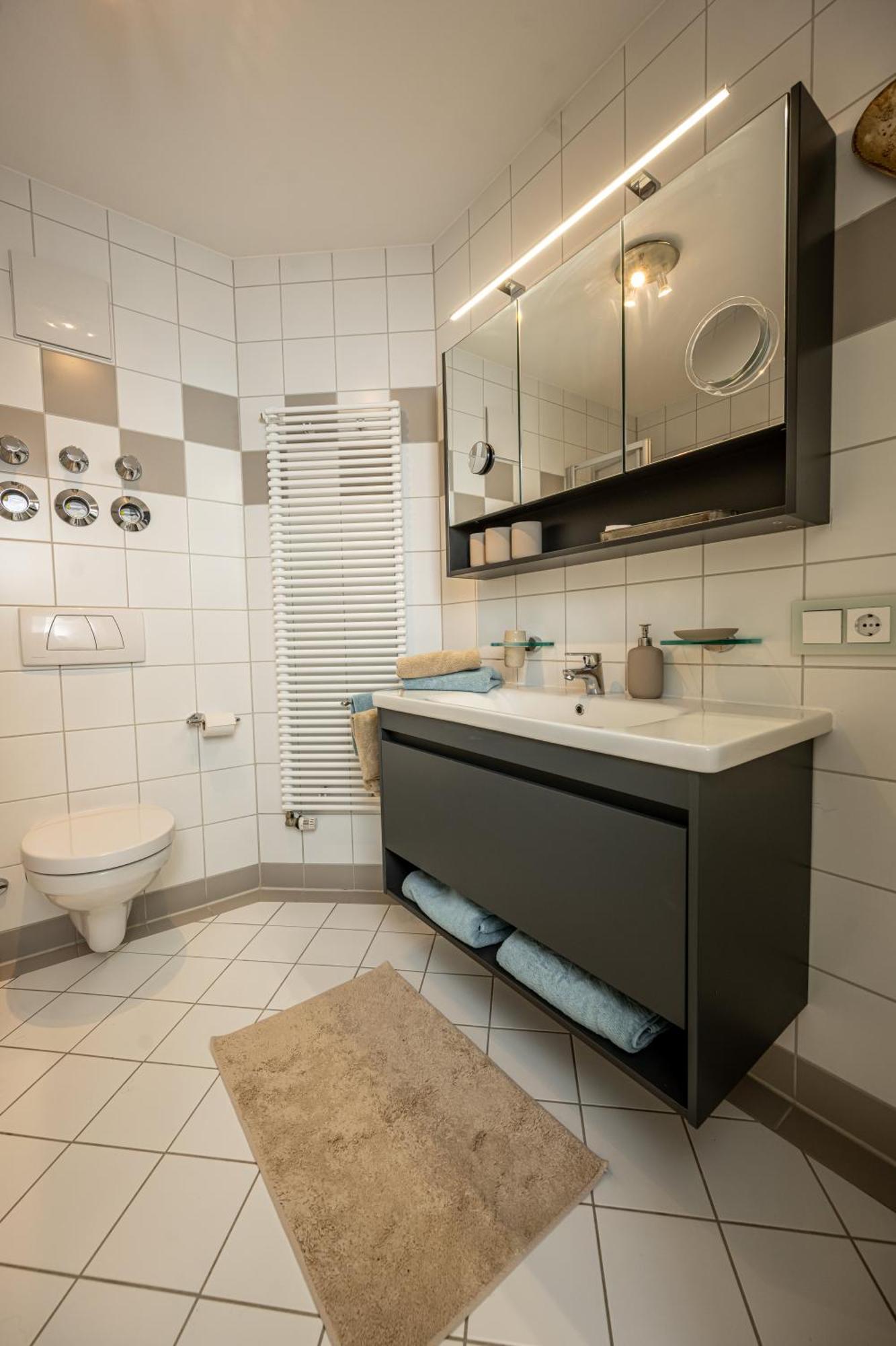 Ferienwohnung Marianne Bergpanorama Fuer Paare 60Qm 贝希特斯加登 外观 照片